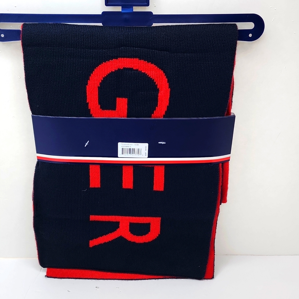 TOMMY HILFIGER HAT & SCARF, NAVY BLUE & RED - Picture 3 of 8
